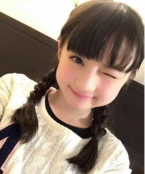 日本小学女生有多早熟?照片看不出年龄,找男友标准有钱就行