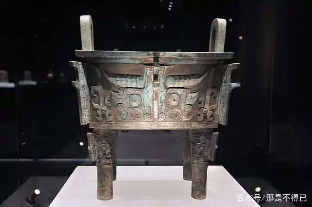 西周·大盂鼎,通高101.9厘米,重153.5公斤.