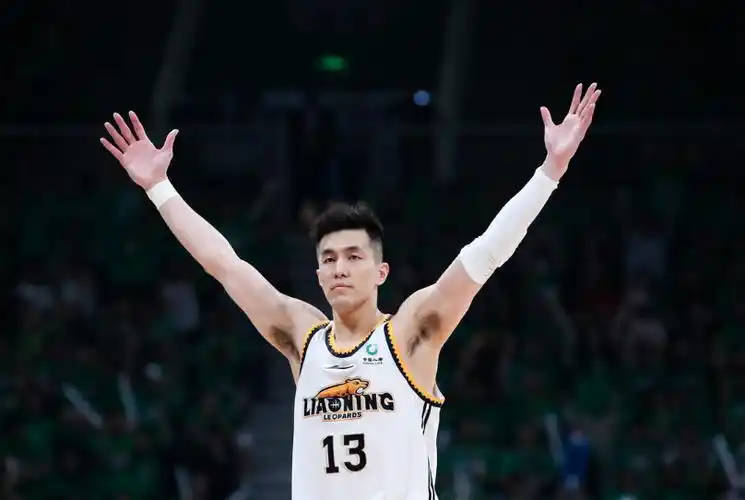 浅析:郭艾伦为何和重建队签约?拿顶薪下赛季仍能离队