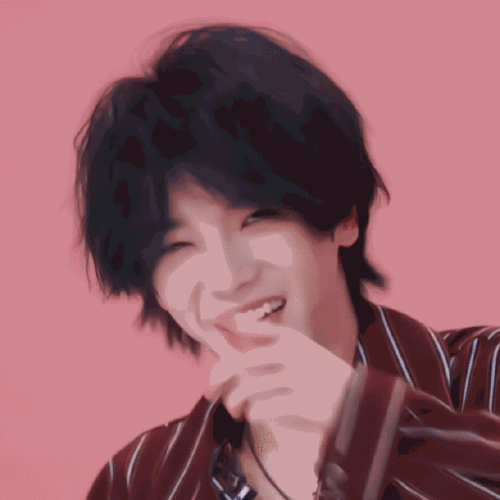 2024华晨宇火星演唱会#    有请晚场的可爱飒飒登场  @华晨宇yu