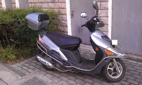 铃木海王星踏板摩托车转让