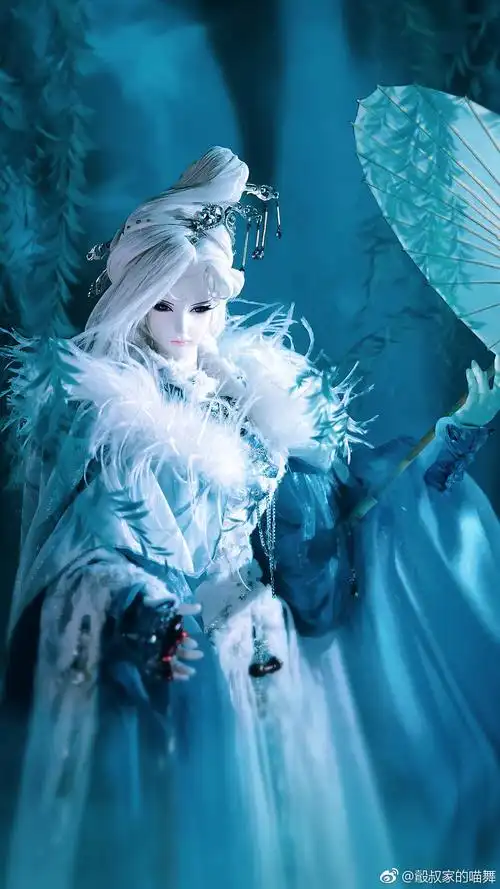 霁无瑕登场霹雳侠影之轰动武林第23章阿婆主鷇叔家的喵舞