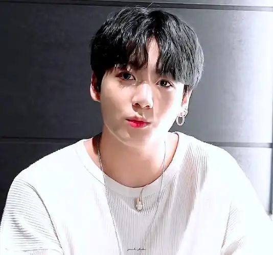 田柾国壁纸#92#田柾国值得宠爱#210605 bts exclusive butter