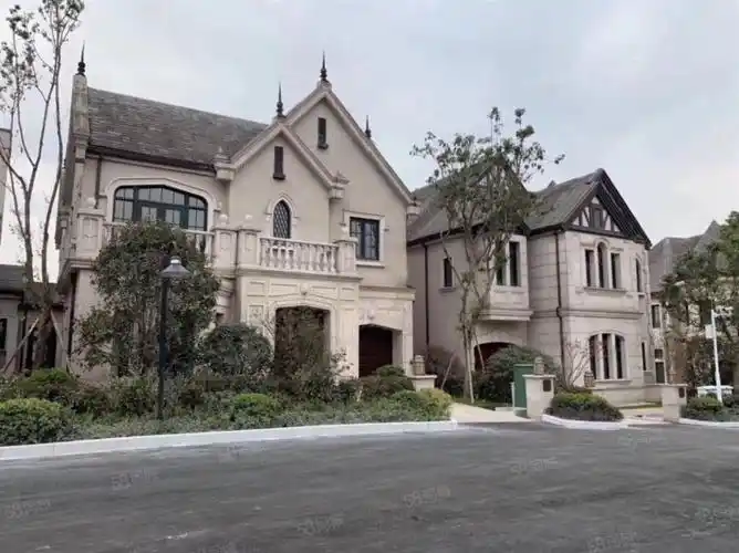 棕榈泉山顶别墅-重庆58同城