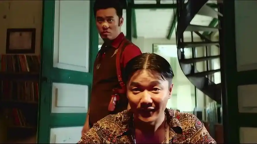 电影唐人街探案1中肖央的爆笑片段 吃饭时千万别看