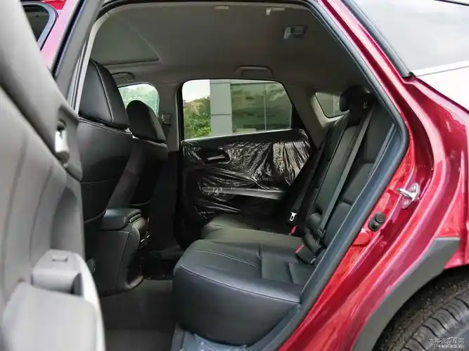 自动版 歌诗图空间宽敞吗 歌诗图购车手册_太平洋汽车