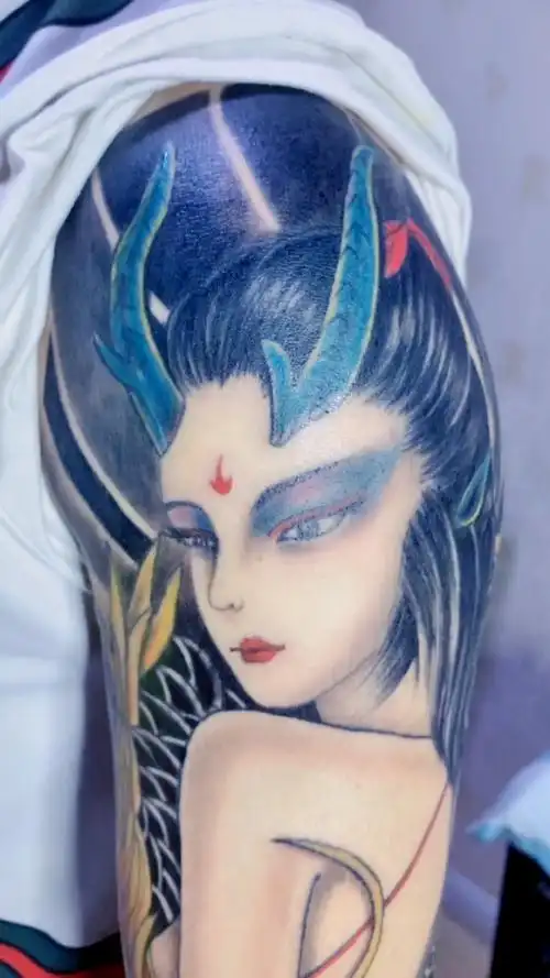 花臂纹身 龙姬纹身 青城刺青工作室作品!