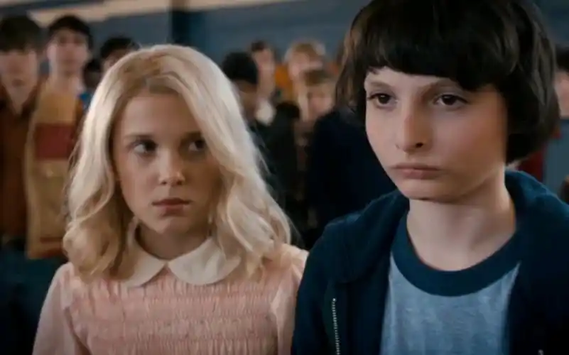 《怪奇物语》第一季弱小但勇敢的迈克