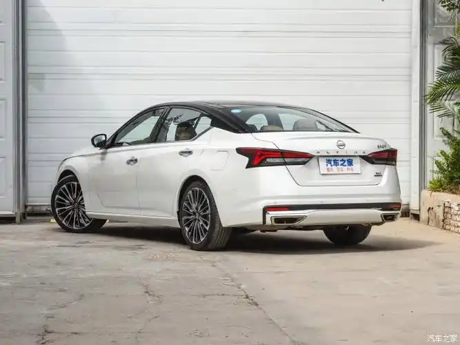东风日产 天籁 2022款 2.0t 高配版