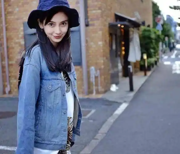 angelababy赵丽颖两大甜美系花旦谁是真正的国民女神