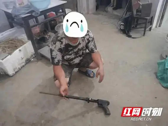 邵阳县公安局塘田市派出所快速出击,查获鸟铳,射钉枪4支_唐某_唐怡