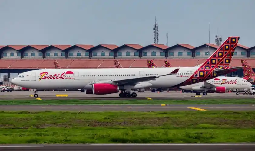 本月早些时候,蜡染航空(batik air)的一架空客a330-300在液压系统故障