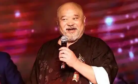 李琦:"肥肉当饭吃,酒精当水喝",不遵医嘱执意喝酒被送icu