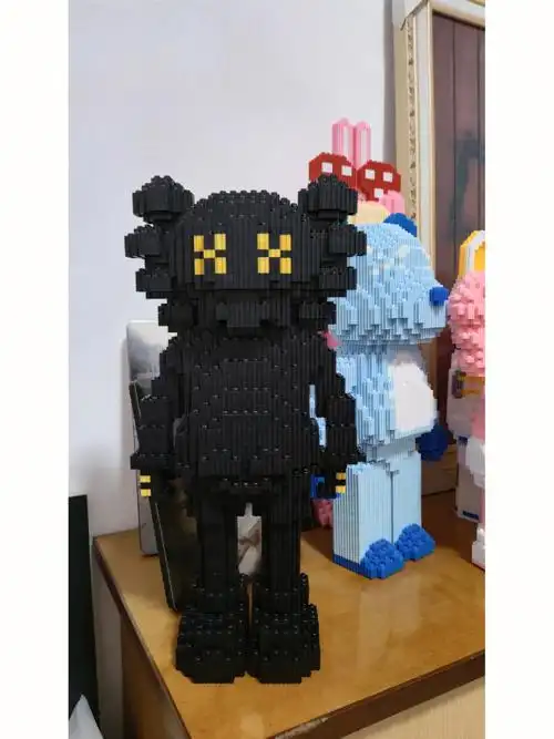 黑色kaws完成内附图纸