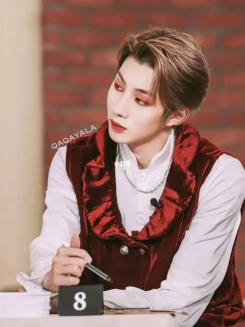 吸血鬼伯爵奥斯卡创造营2021