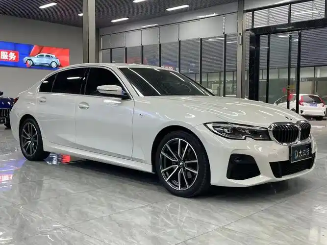 宝马 宝马3系  2021款 320li m运动套装图片
