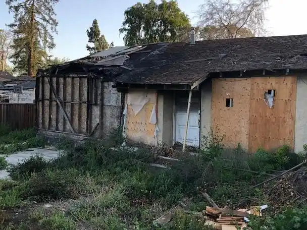 美国硅谷一幢破房子被卖出天价买家却赞它物超所值