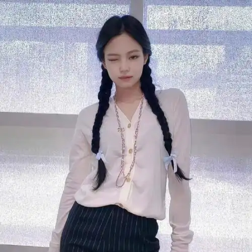 jennie头像