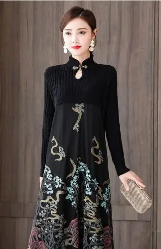 旗袍2020秋冬新品时尚刺绣拼接针织大摆宽松加绒中长款改良连衣裙