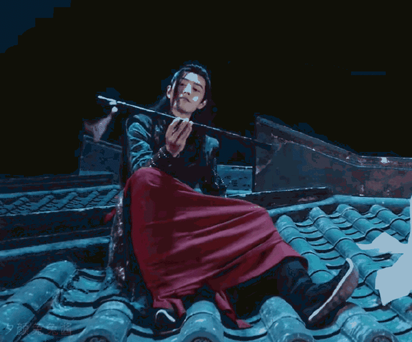 肖战好会转笛子##肖战转笛子梦回魏无羡