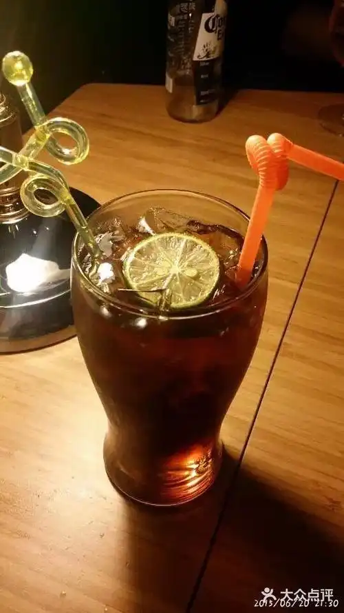 等待戈多waiting for godot(交道口店)长岛冰茶图片