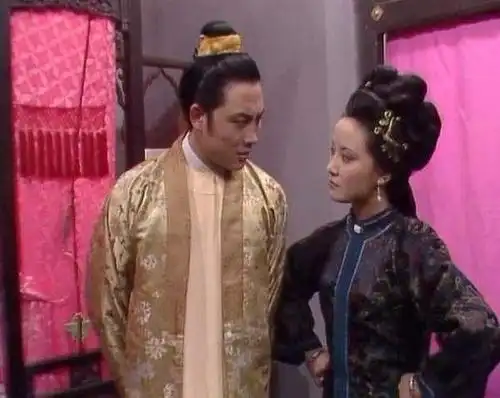 平儿对王熙凤忠心耿耿为什么还替贾琏隐瞒头发事件看看平儿的聪明之处