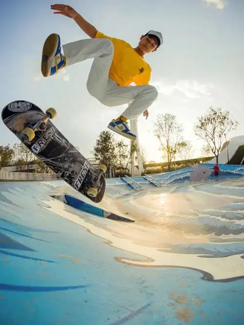 成都滑板私教一对一可上门教学