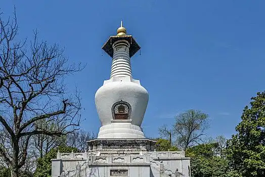 扬州瘦西湖白塔