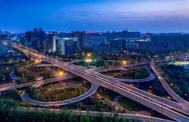 全长超220公里看看成都六环路