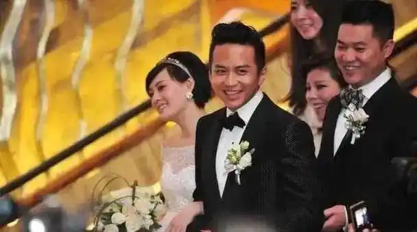 原来孙俪何润东都参加对方婚礼676767