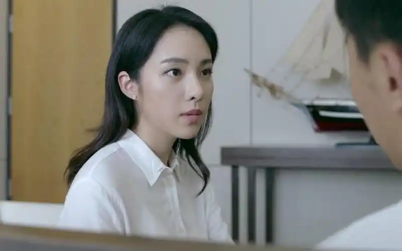 率真的杜莎莎蕾宝饰启航