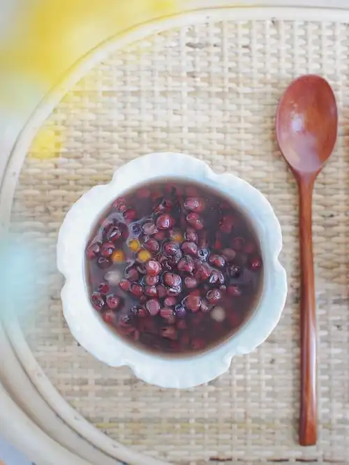 红豆糯米圆子糖水