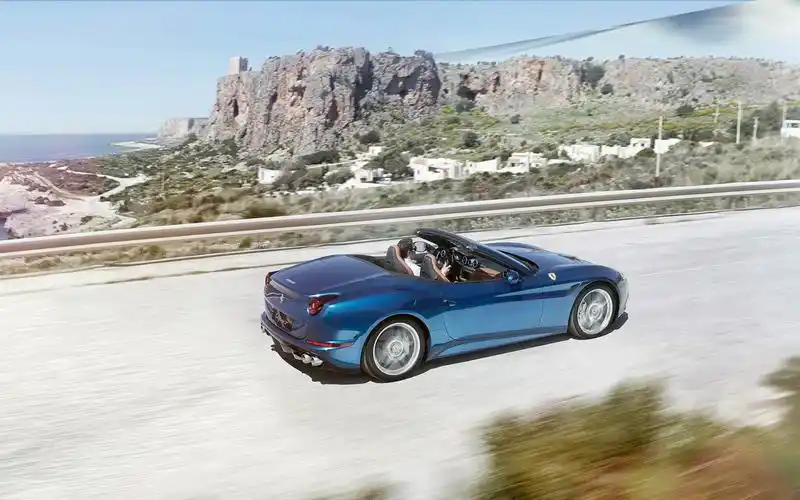 法拉利跑车精美壁纸_高大上法拉利跑车