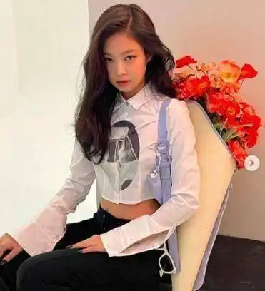 jennie爆加盟hbo新影集合作强尼戴普爱女剧组出面澄清
