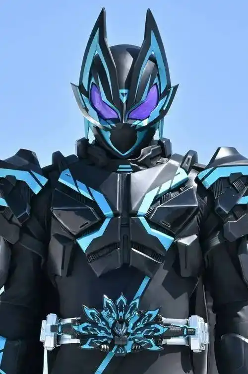 假面骑士geats剧场版追加人物,黑九尾变身者登场,鲁邦黄参演_团长