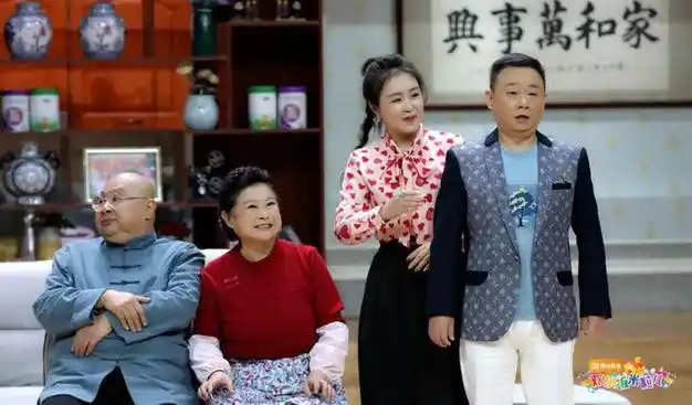 今晚2110辽宁卫视独创小品剧欢乐饭米粒儿第八季第七期欢乐继续