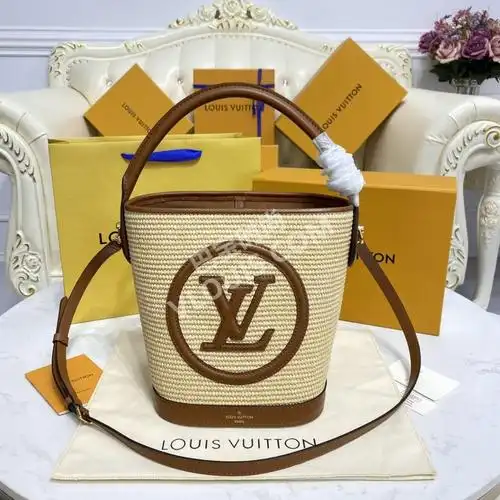 lv水桶包