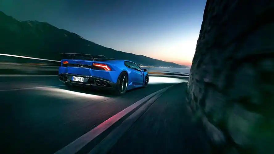 超酷蓝色跑车宽屏壁纸_魅惑蓝色跑车