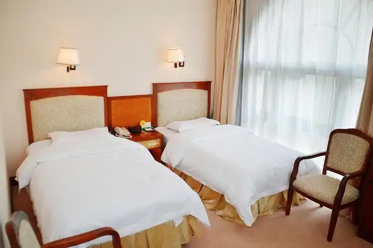 西宁中发源饭店