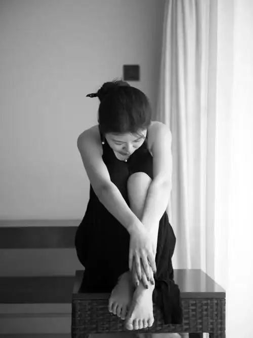 酒店房间室内人像写真,初次尝试.