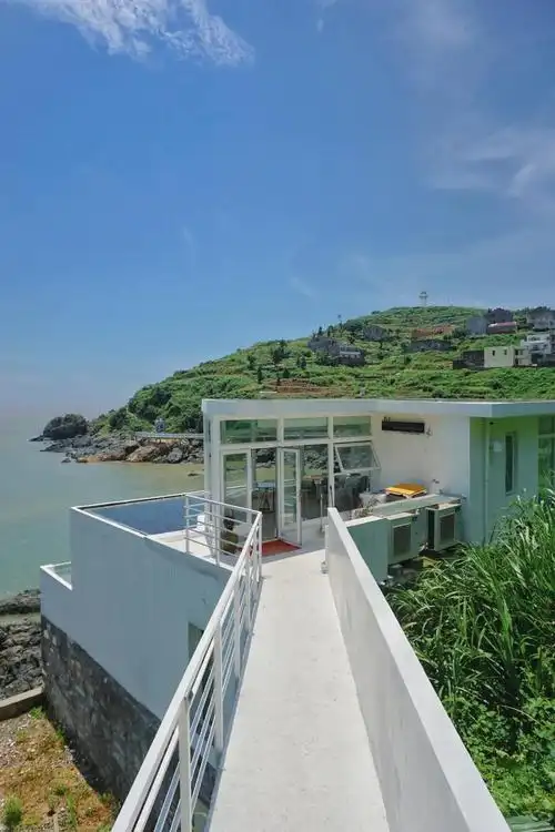 的五间房民宿;有鸡山乡80后青年陈麒宇返乡创业的"知野之也"帐篷酒店