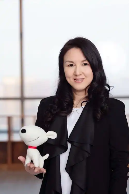 京东冯轶:中国"快消一姐"的商超哲学_人物_电商报