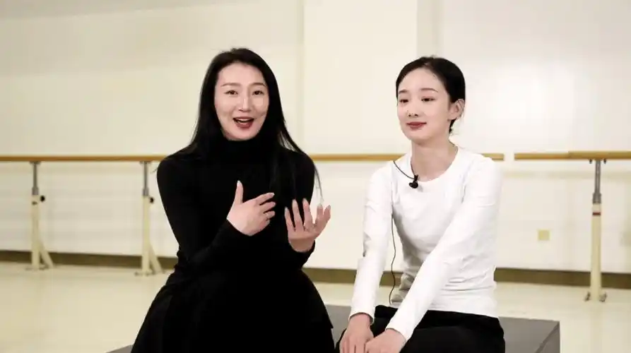 节目分享代代传薪火舞韵颂华章春妮的周末时光走进中国歌剧舞剧院