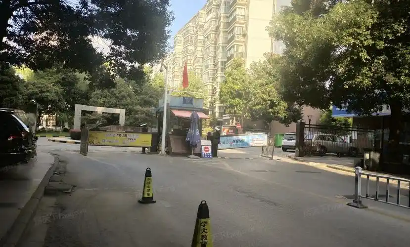 景福苑1室2厅简装修