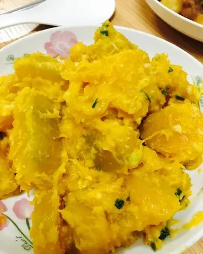 尐叶子做的咸蛋黄炒南瓜