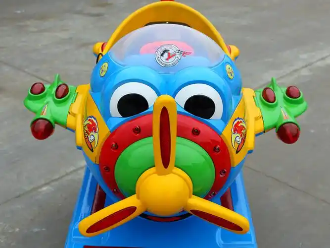 特价批发2015大眼睛飞机儿童投币摇摆机电动摇摆车摇摇车厂价直销图片