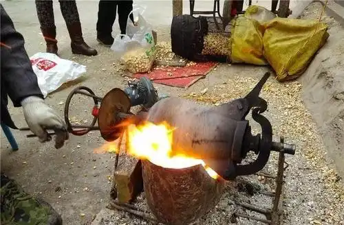 实拍农村老式爆米花,8090后童年的美好回忆,现在你们那里有