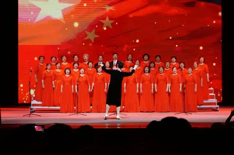 1.3.演出大合唱《我的祖国》