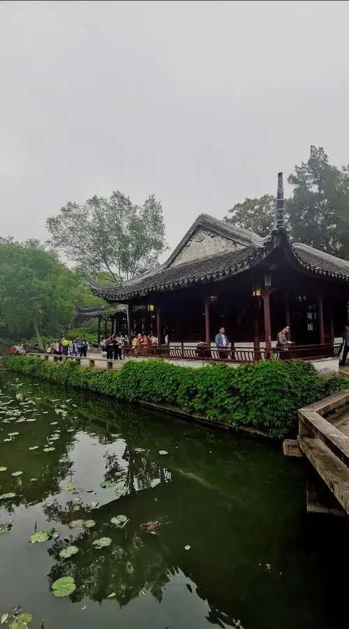 其它 姑苏风韵(三) 拙政园 写美篇       "待霜"取义唐代诗人曾仼苏州