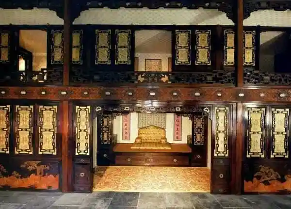 明清的皇帝寝宫有多奢华跟欧洲王室寝宫相比如何